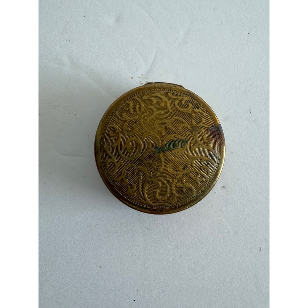 Antique Narcisse de Chine Vivaudou Brass Compact Etched Scroll Mirror Vanity